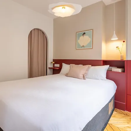 Appartement Design Rénové Parc Monceau 8e Paris
